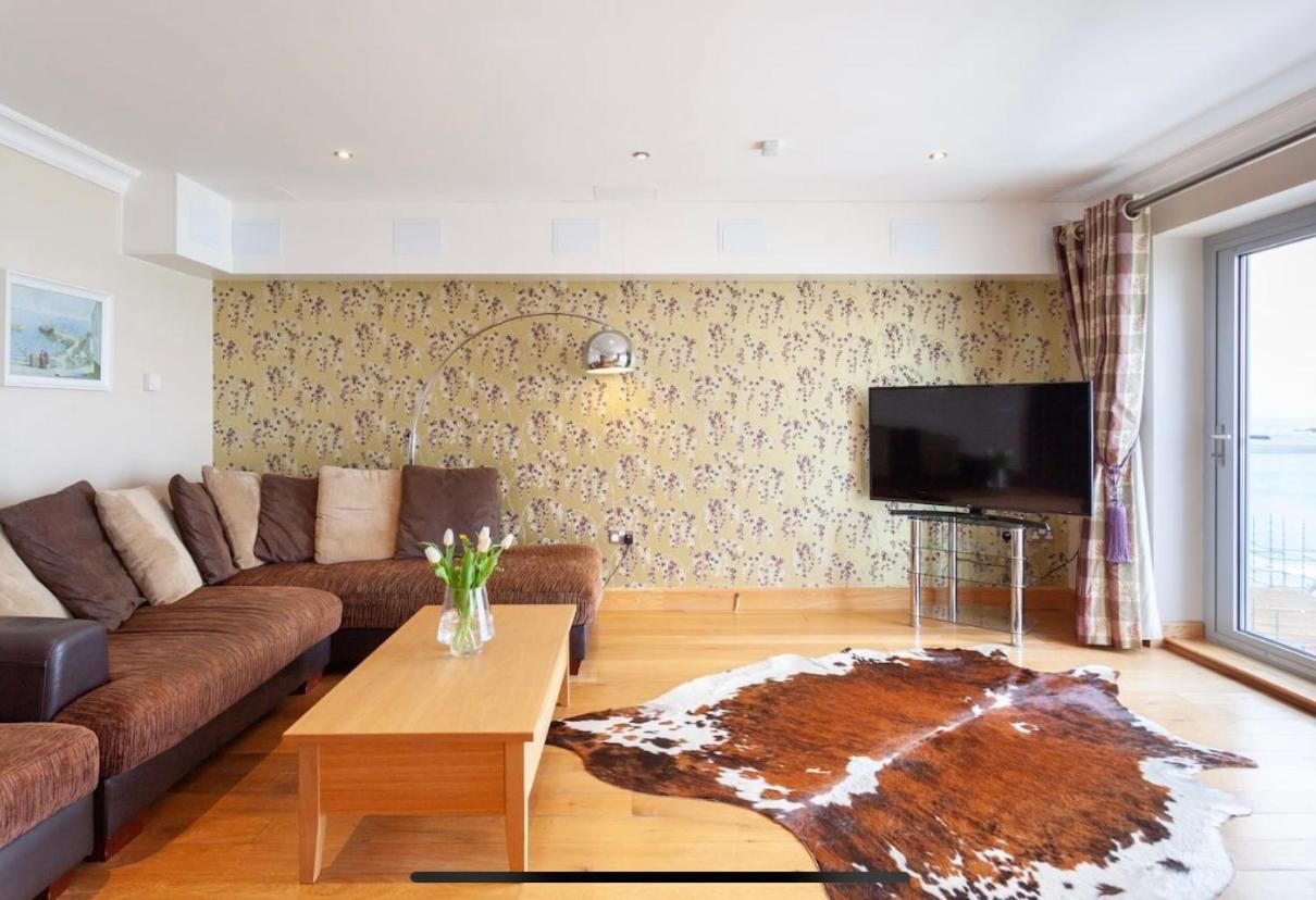Blue Pool View Apartamento Portrush Exterior foto